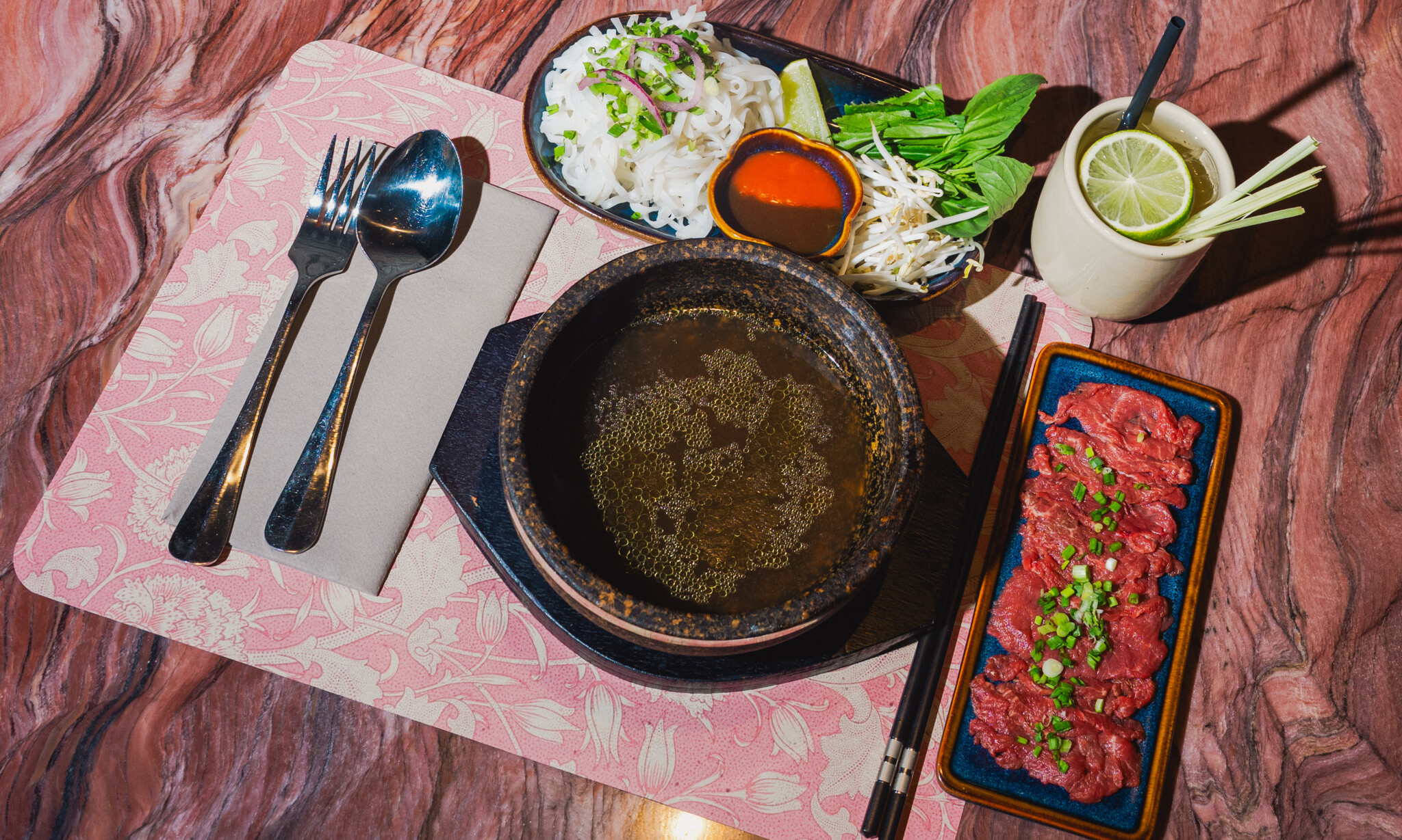 AN AN by Co Chin Chin in Zürich – Foto 2