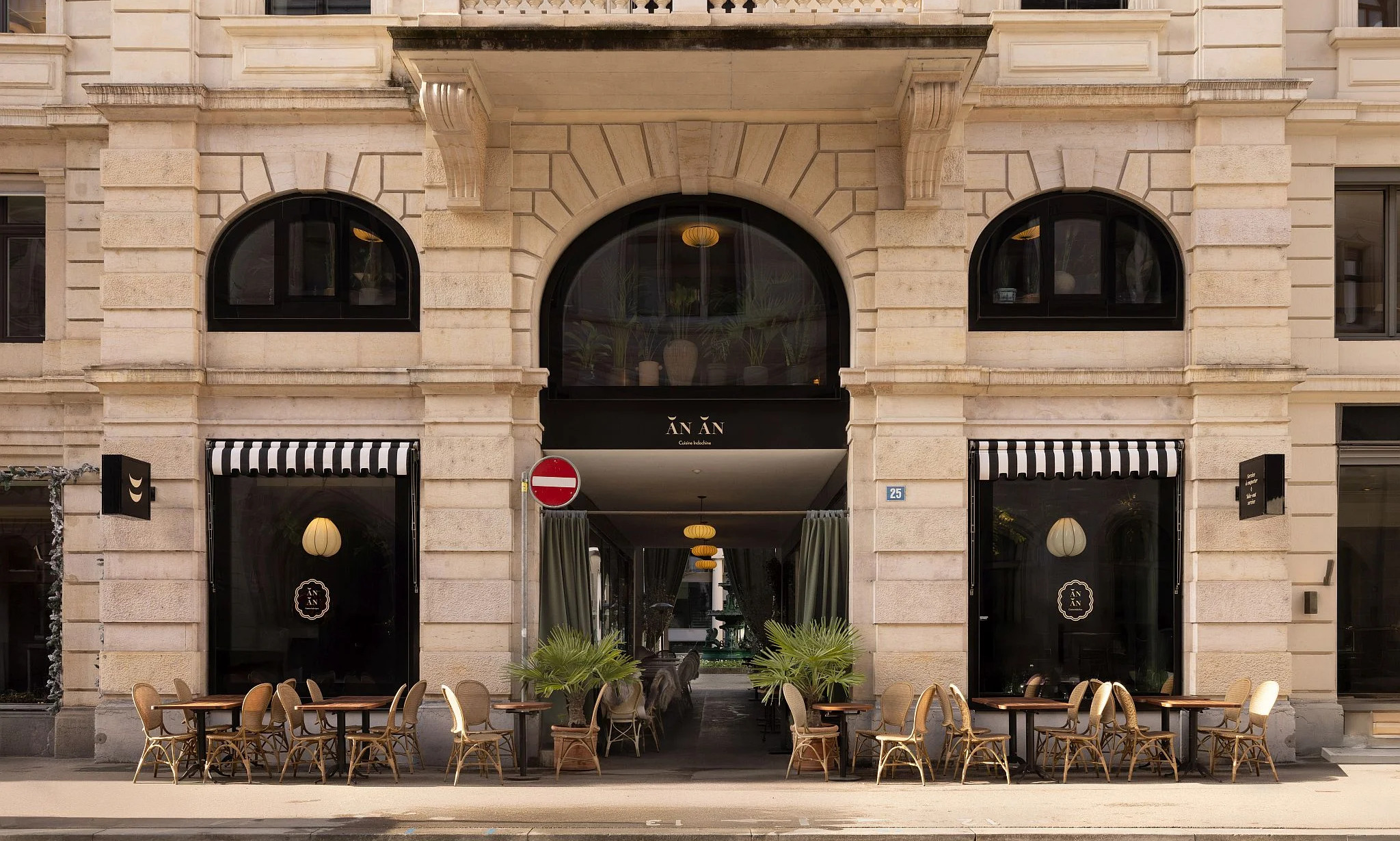 AN AN by Co Chin Chin in Zürich – Foto 3