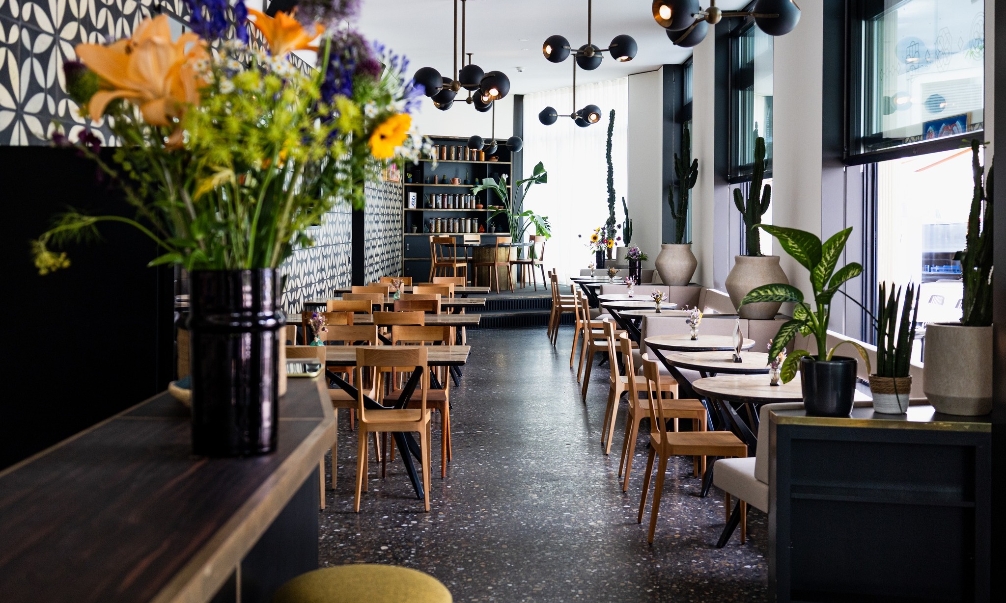 DAR Restaurant & Cocktail Bar