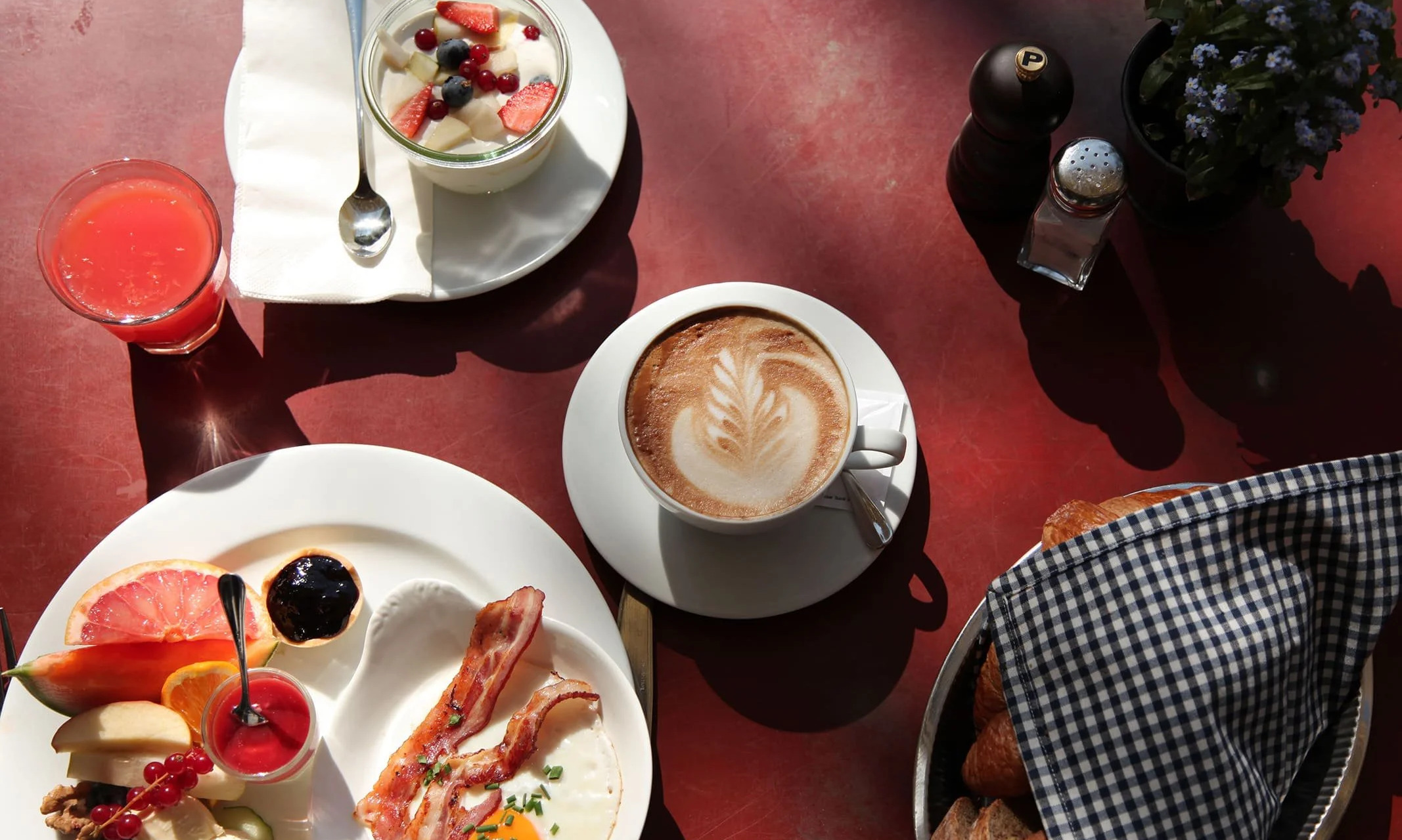 Café des Amis in Zürich – Foto 2