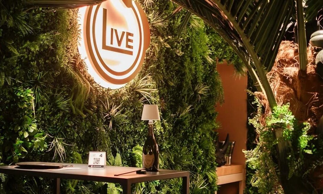Live - Italian Fusion Restaurant